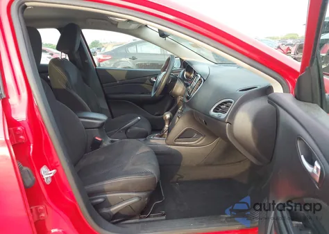 2016 Dodge Dart Sxt z USA, uszkodzony, nr VIN 1C3CDFBA2GD689119